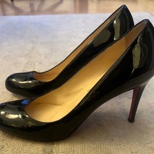 Classic Christian Louboutin heels size 39